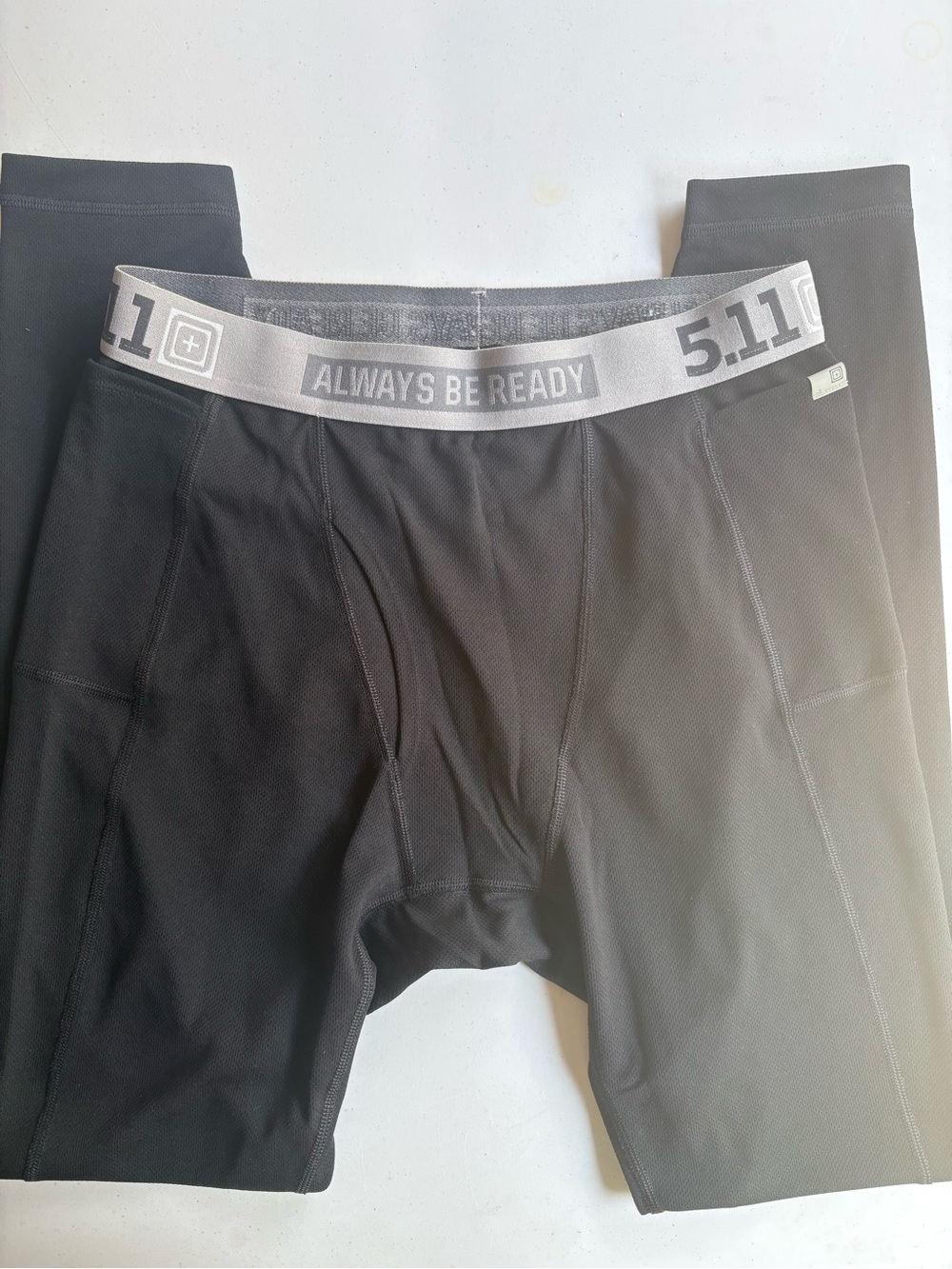 5.11 Tactical Men’s Compression Base Layer Leggings Black - Picture 2 of 6